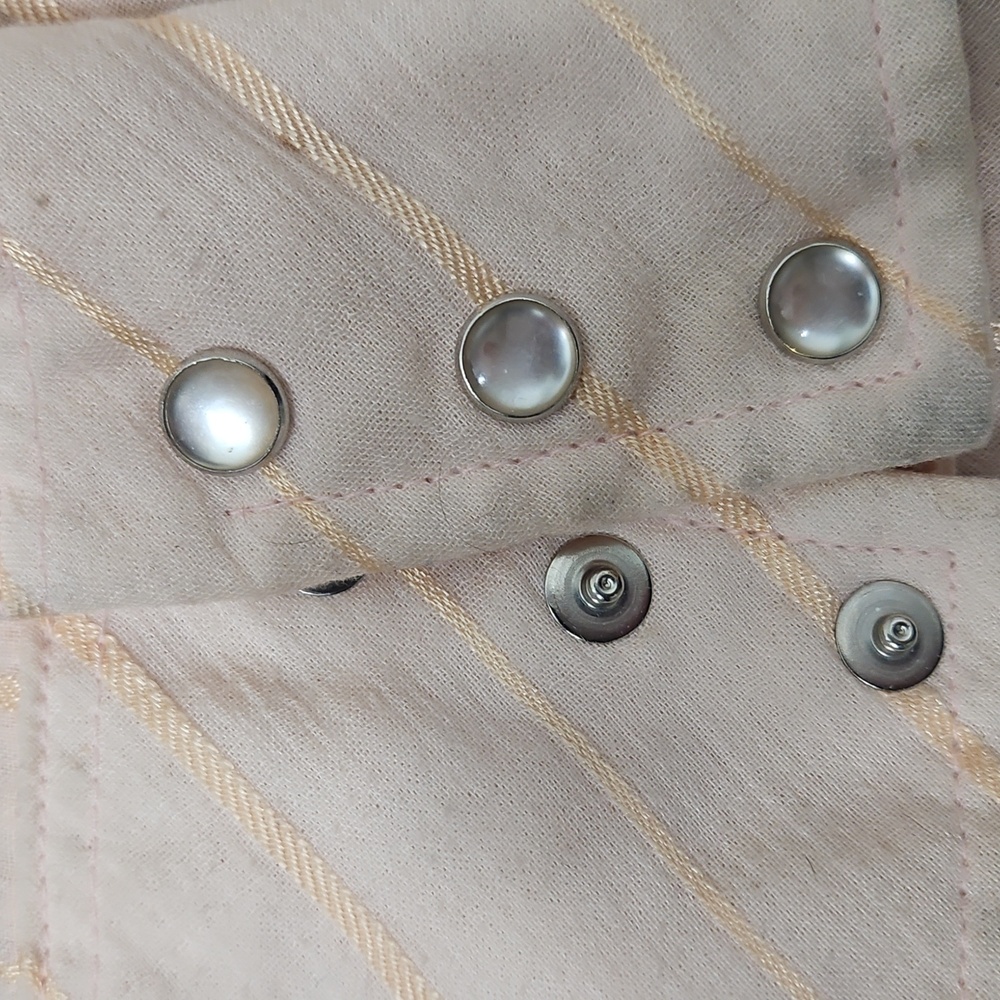 Vintage 80’s Panhandle Slim Peach button Down With Gold Stripes - Picture 3 of 5